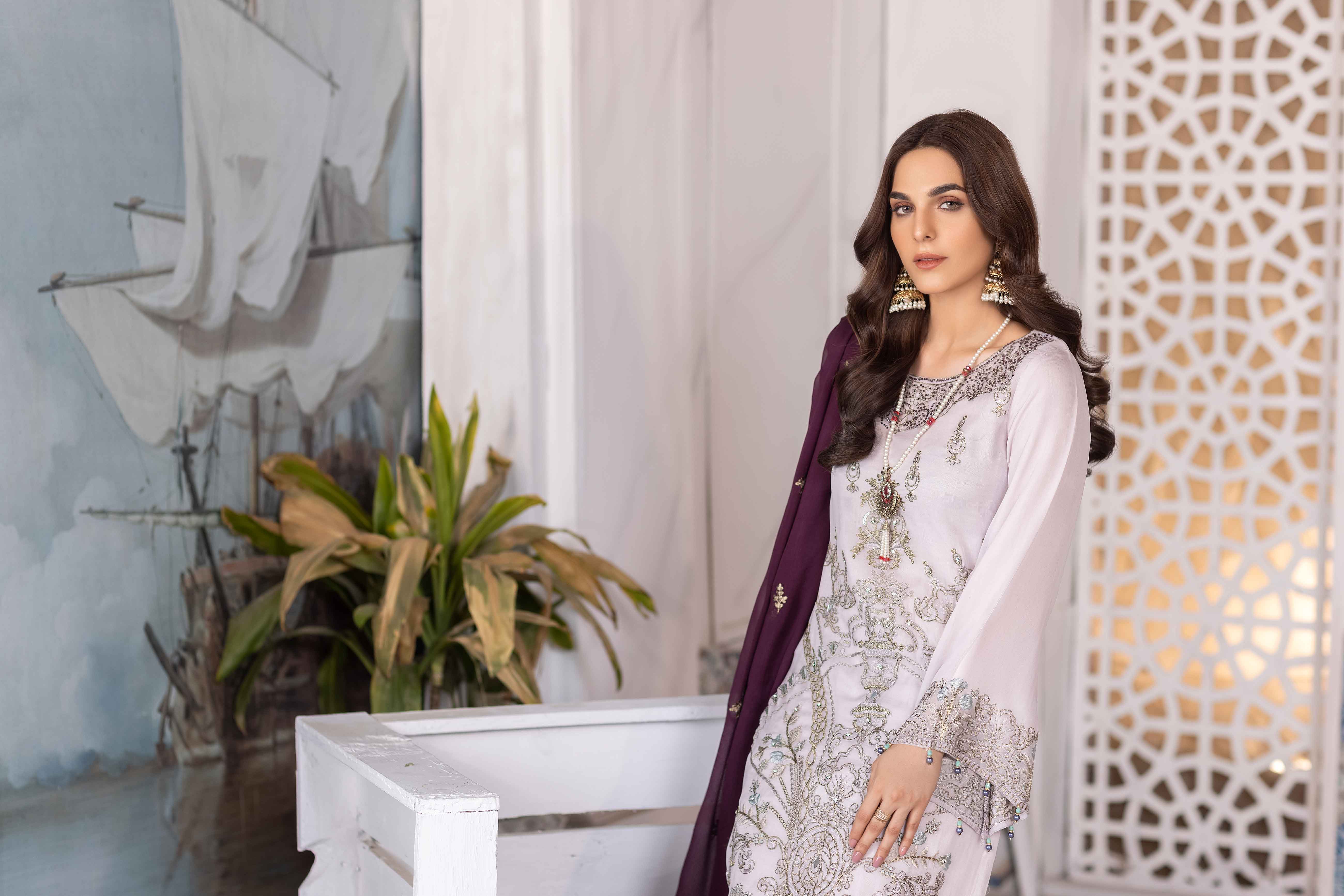 pakistani readymade wedding clothes