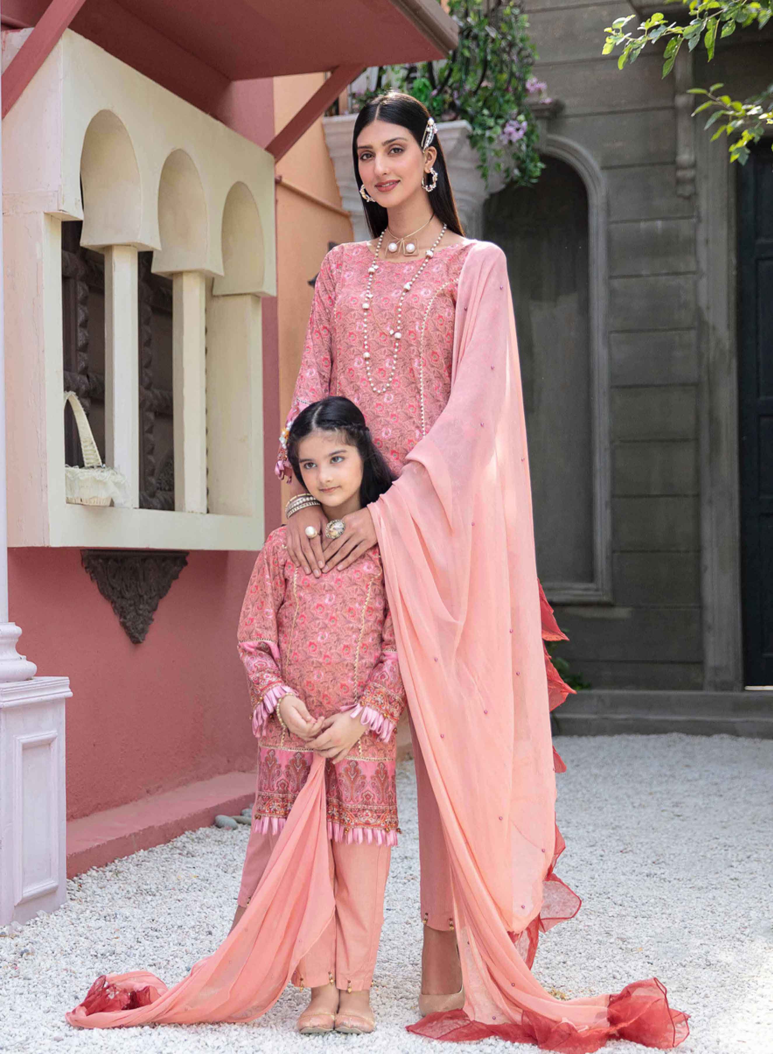Simrans Mummy & Me Printed Pink Girls Suit