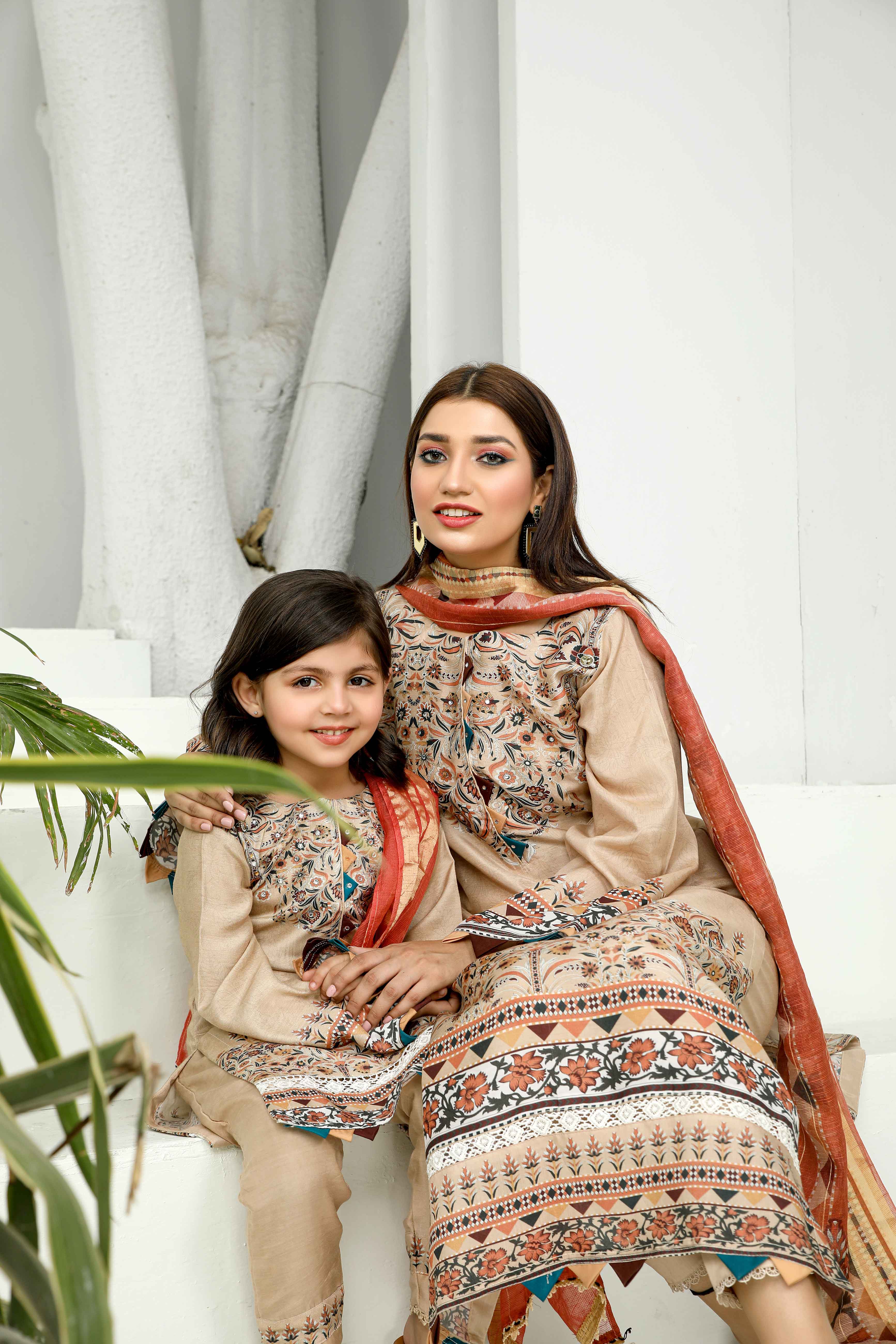 mother and daughter suits